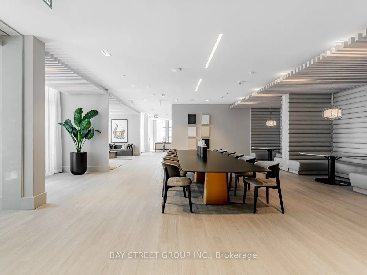 2020 Bathurst Street #1812