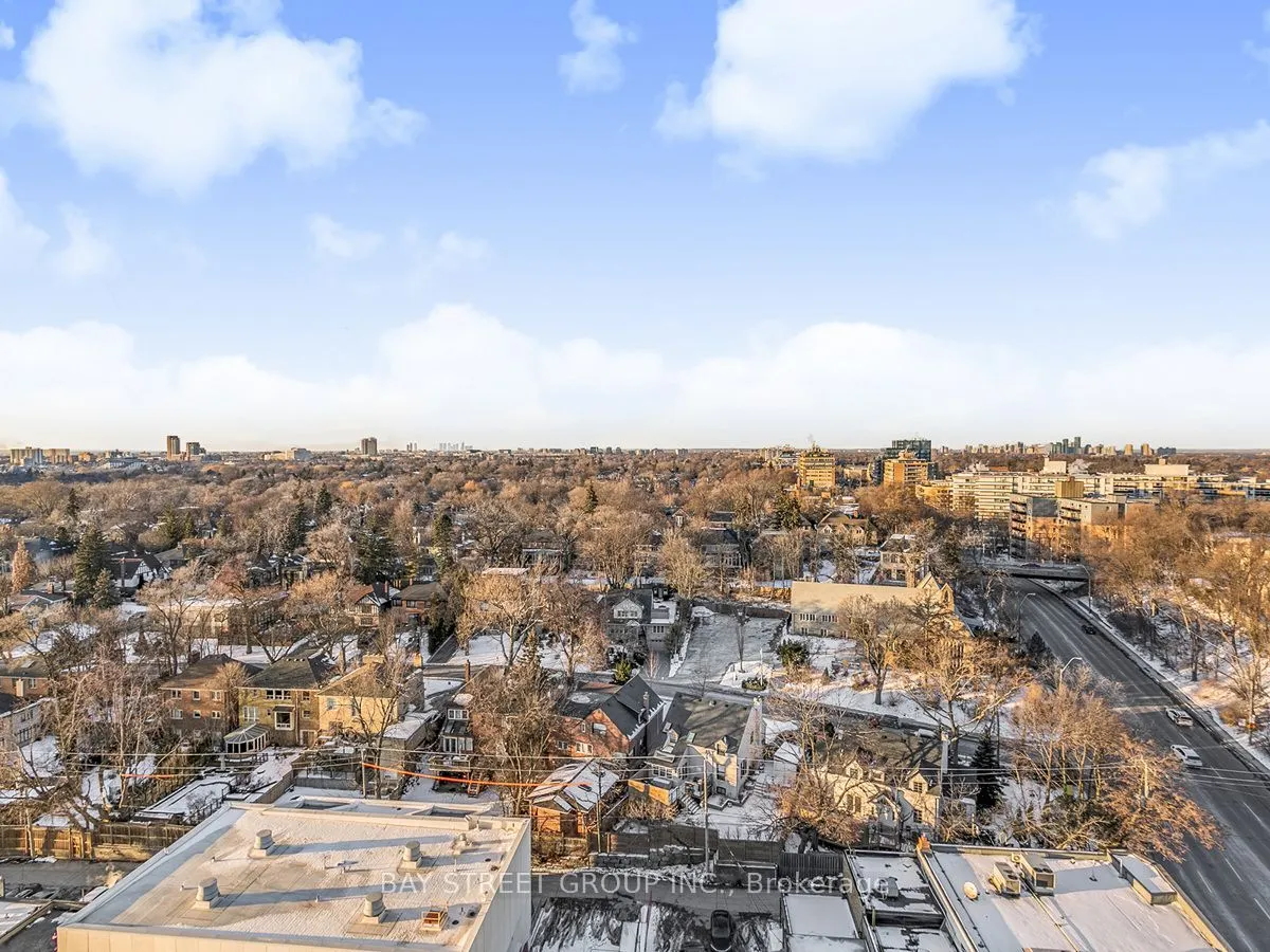 2020 Bathurst Street #1812