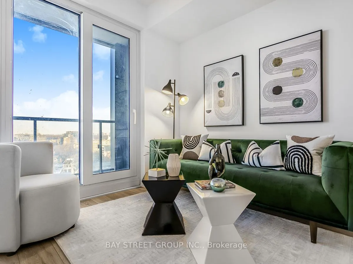 2020 Bathurst Street #1812