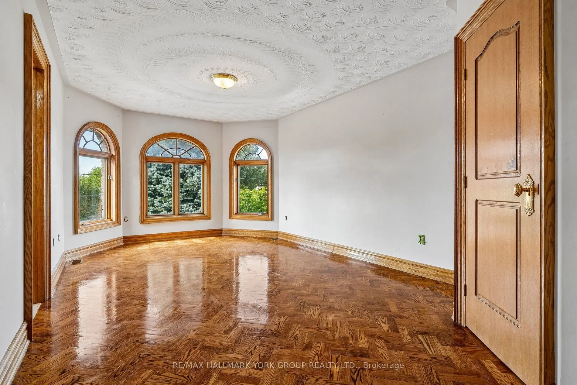 185 Goulding Avenue #M/F&2/F
