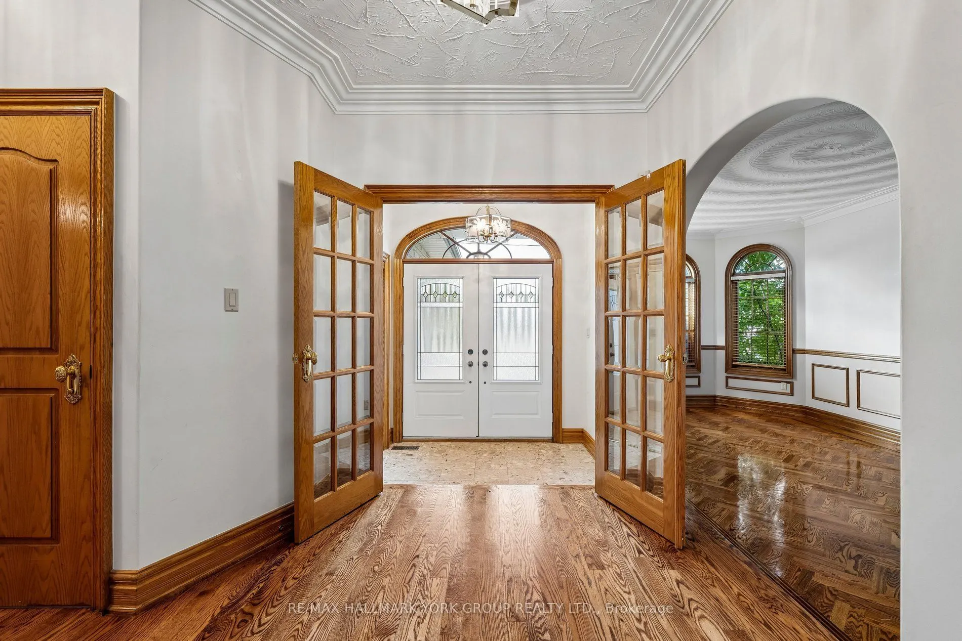 185 Goulding Avenue #M/F&2/F