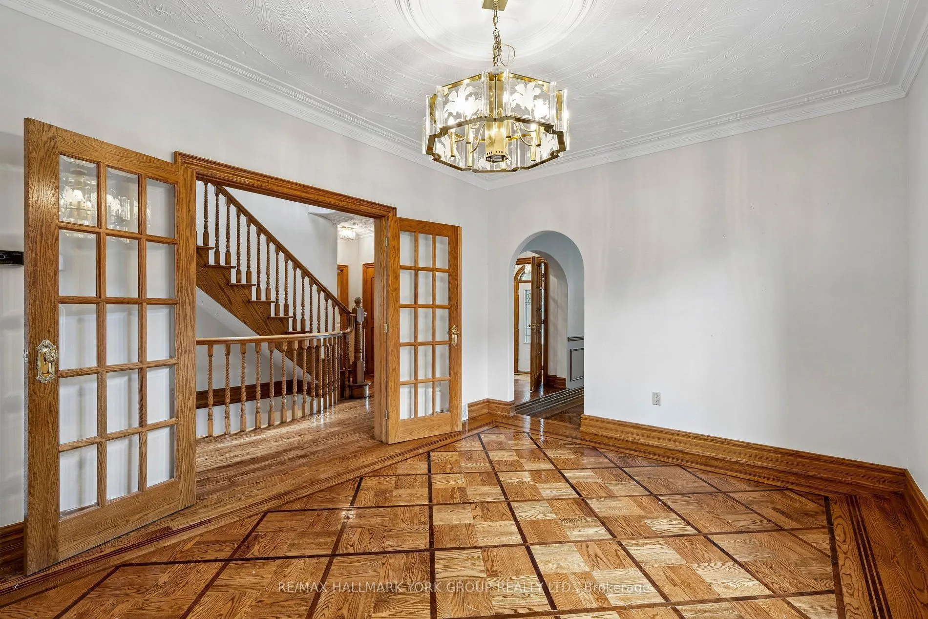 185 Goulding Avenue #M/F&2/F