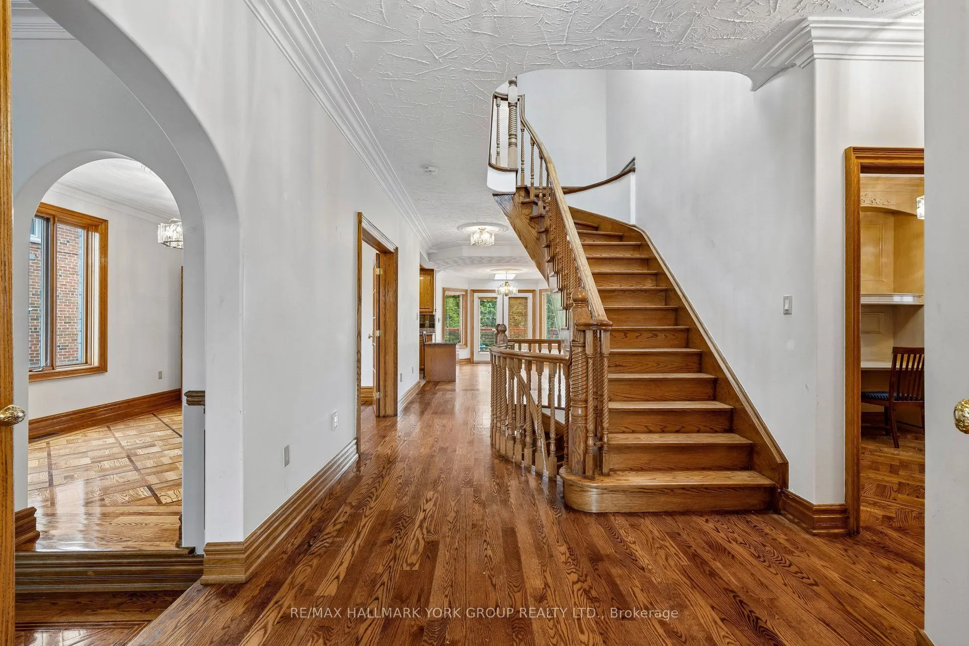 185 Goulding Avenue #M/F&2/F