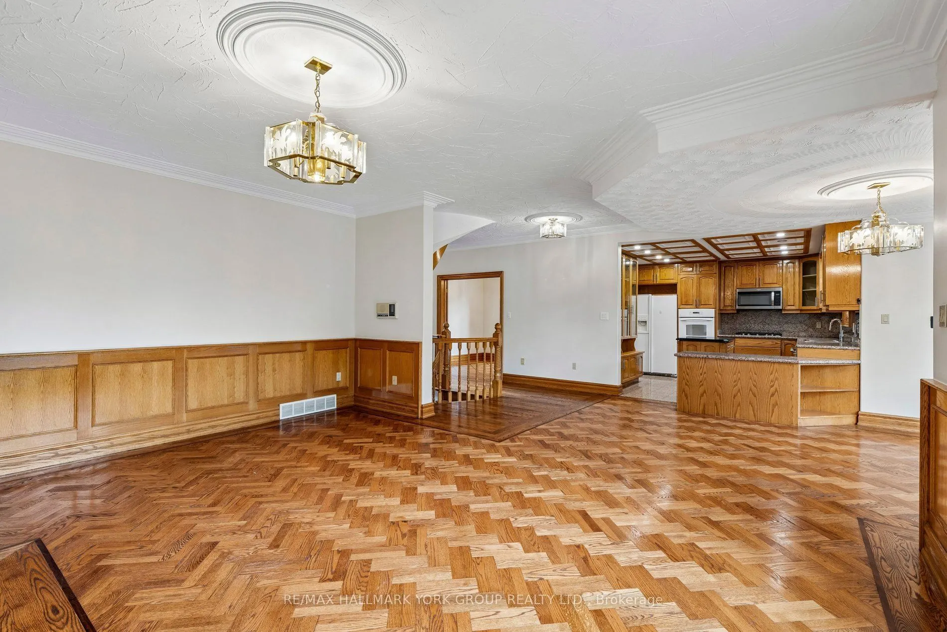 185 Goulding Avenue #M/F&2/F