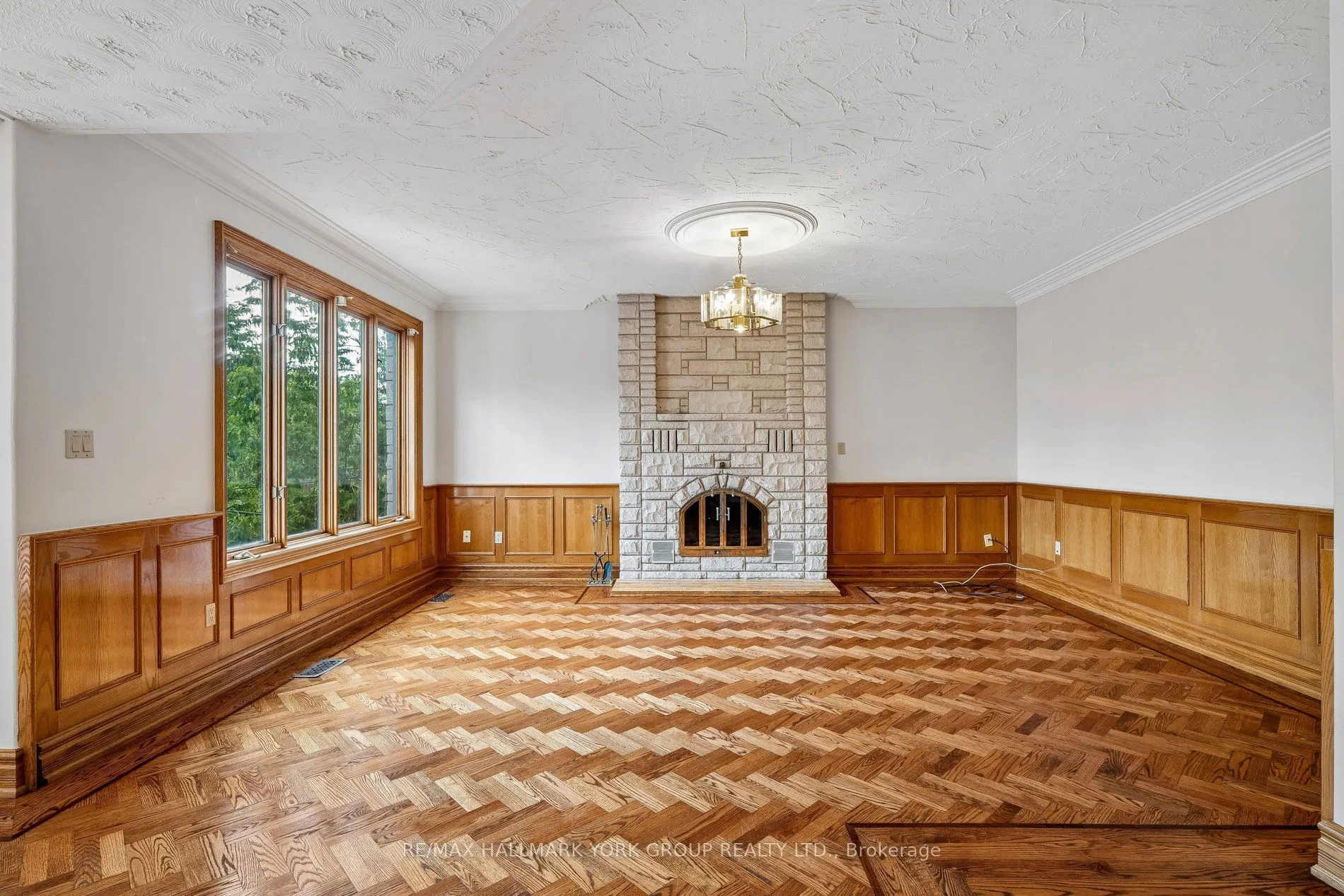185 Goulding Avenue #M/F&2/F