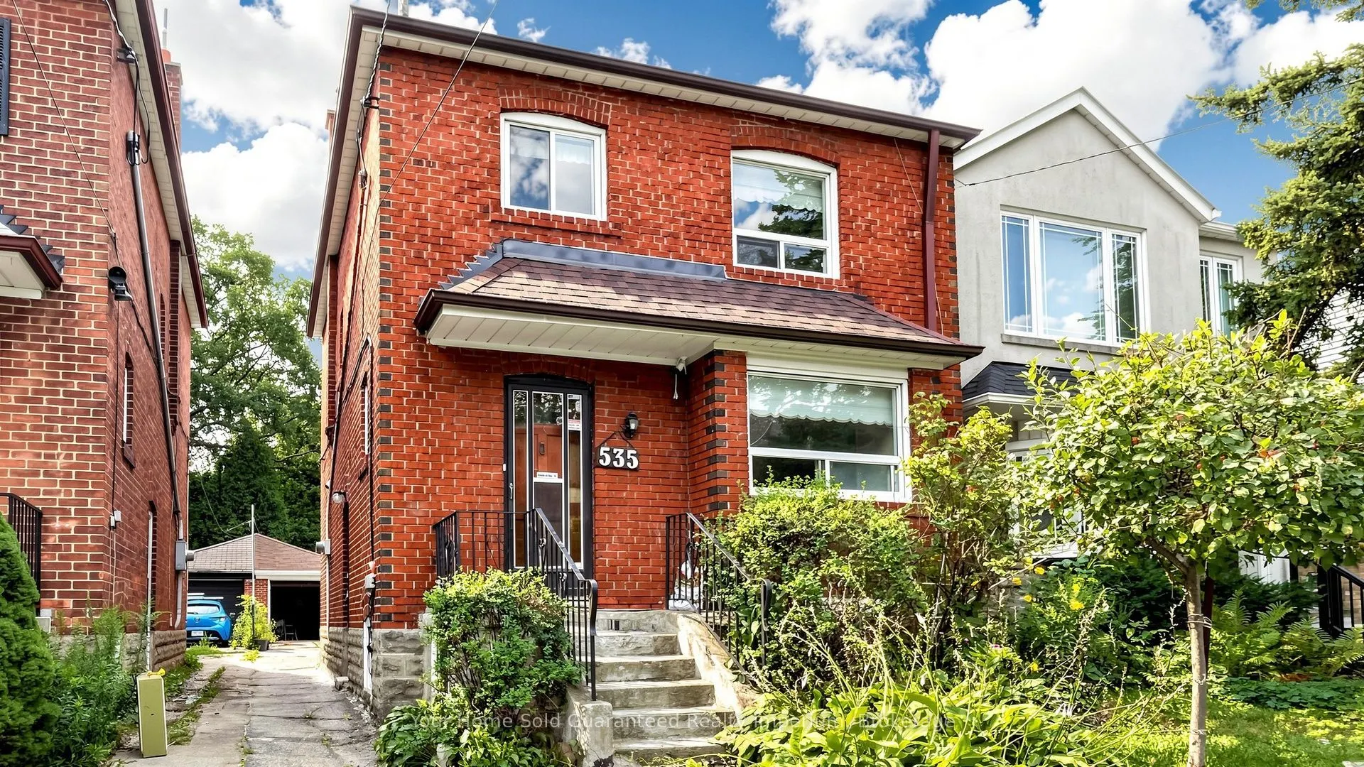 535 Soudan Avenue