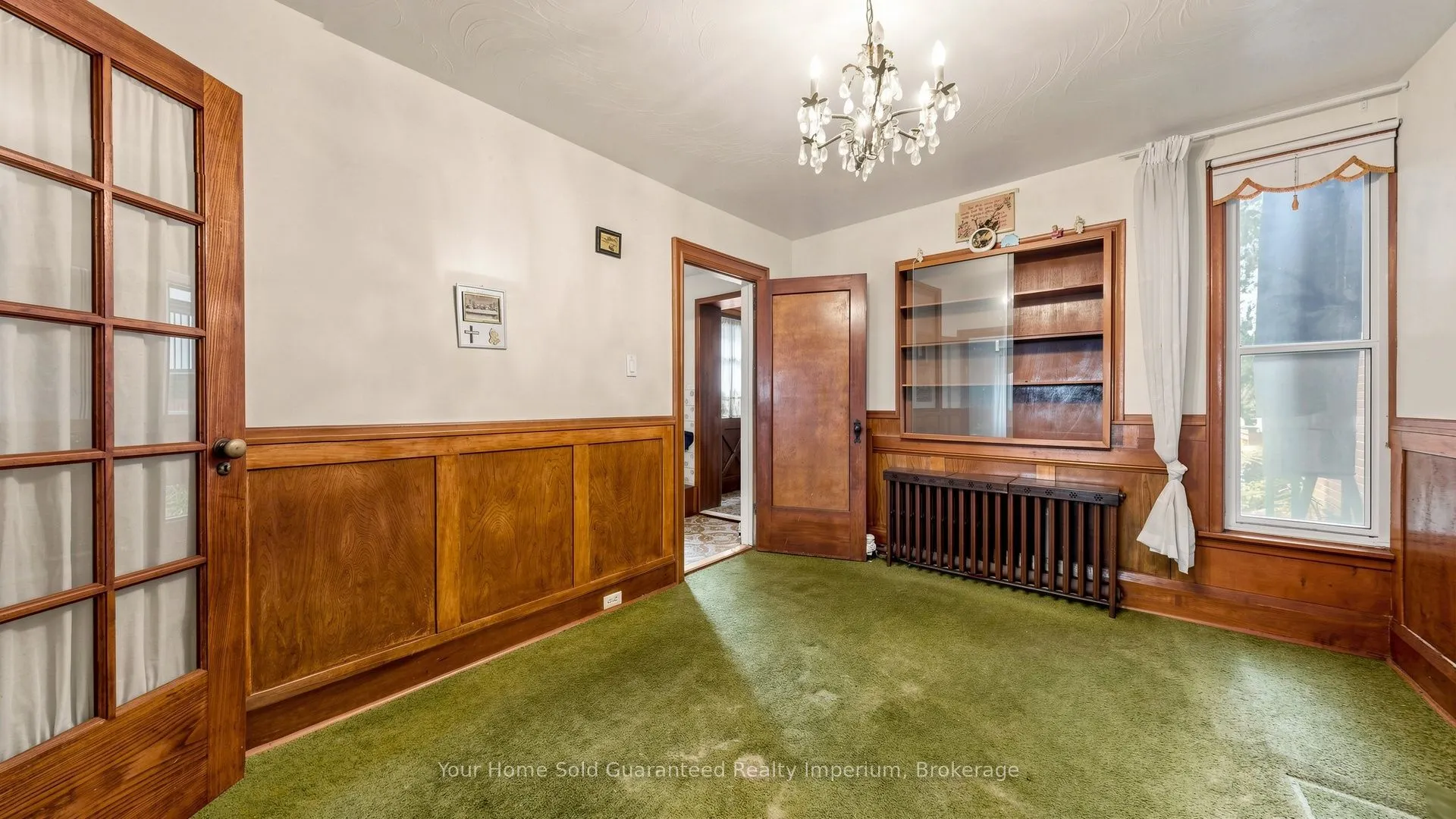 535 Soudan Avenue