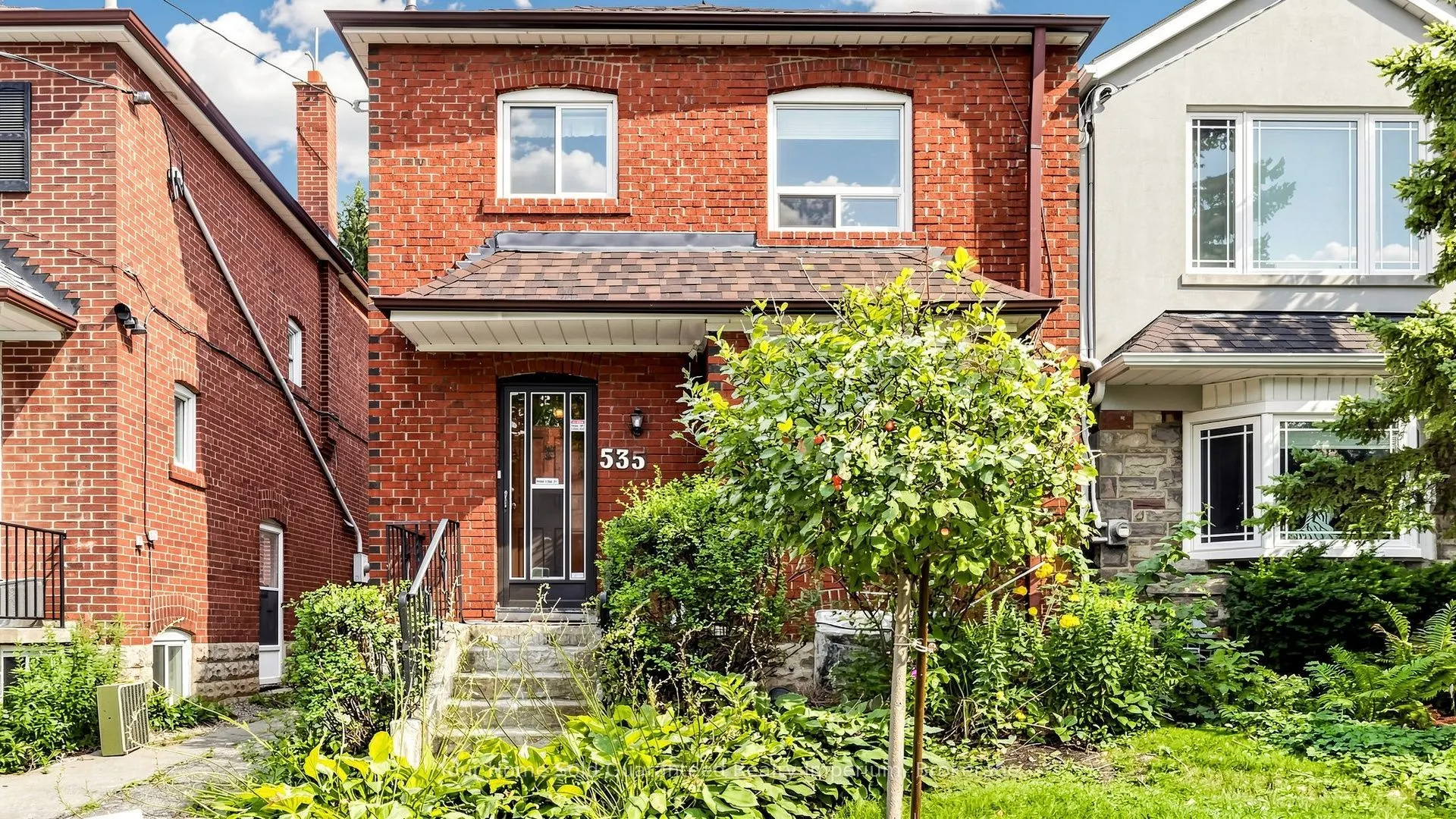 535 Soudan Avenue