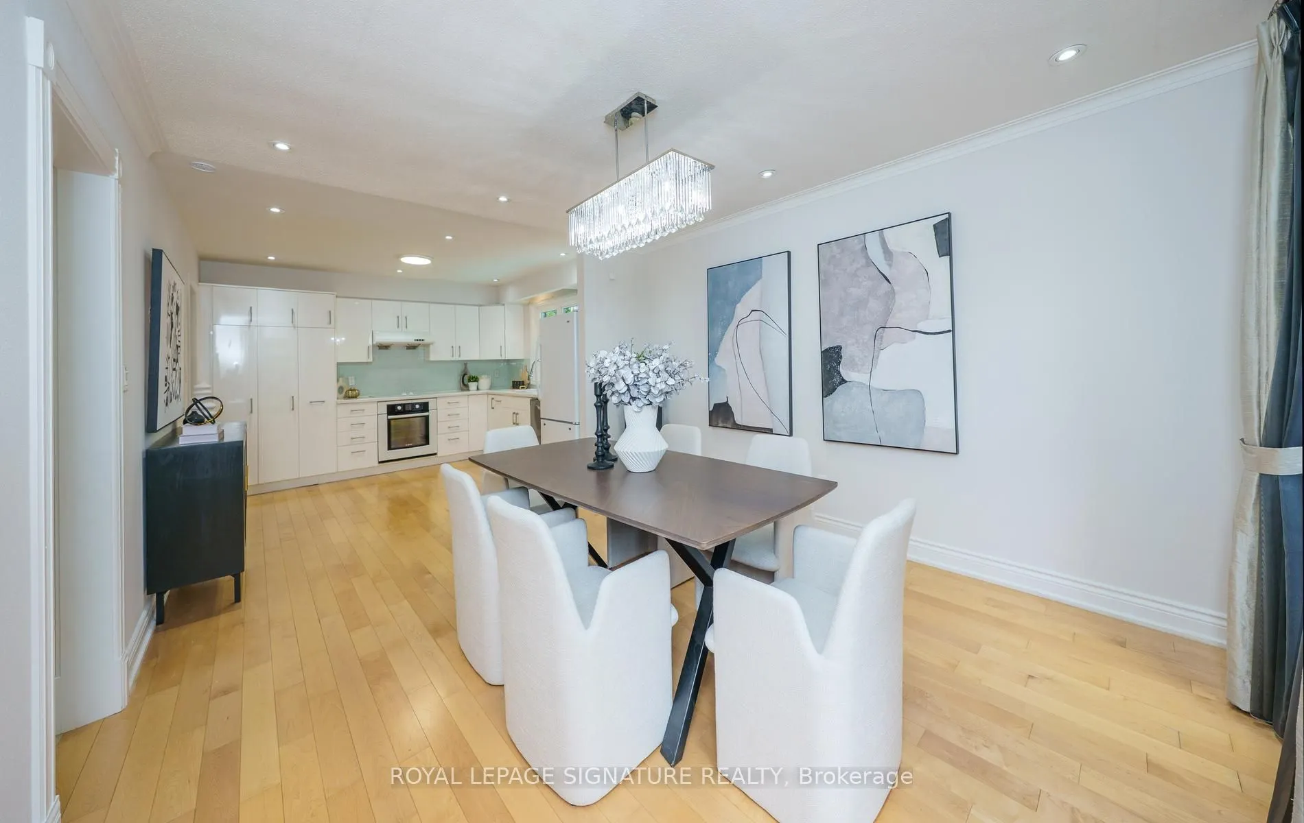46 Caravan Drive