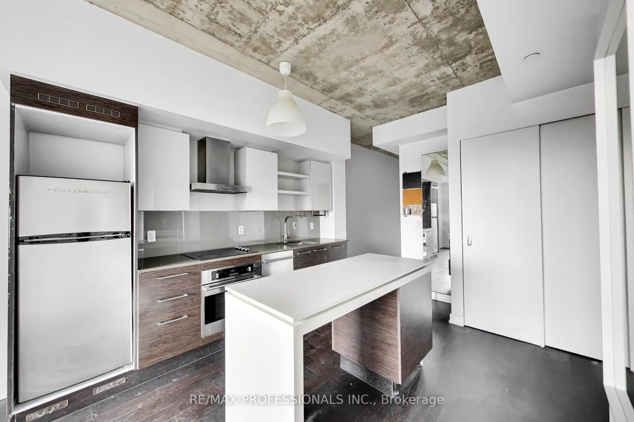 1030 King Street W #912
