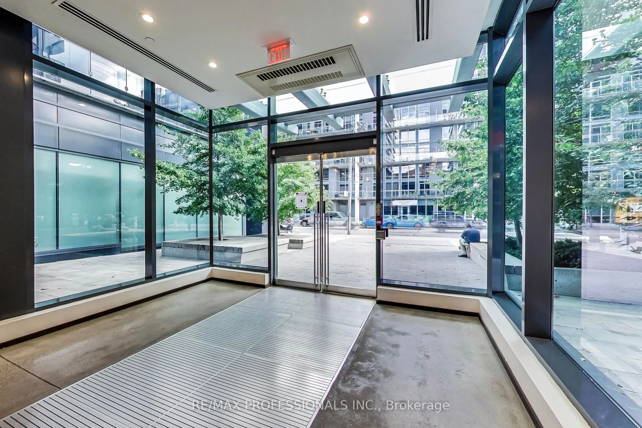 1030 King Street W #912