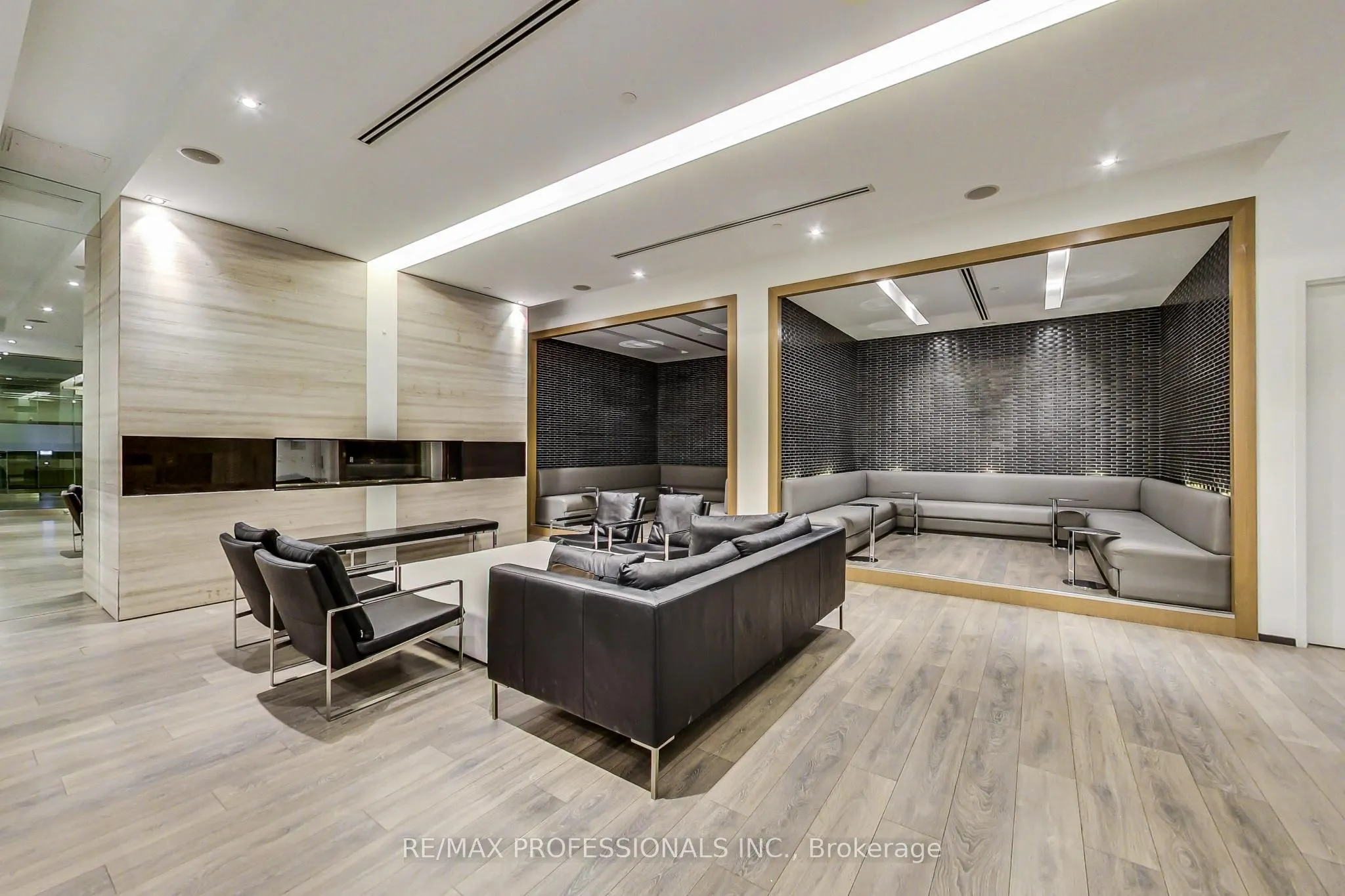 1030 King Street W #912