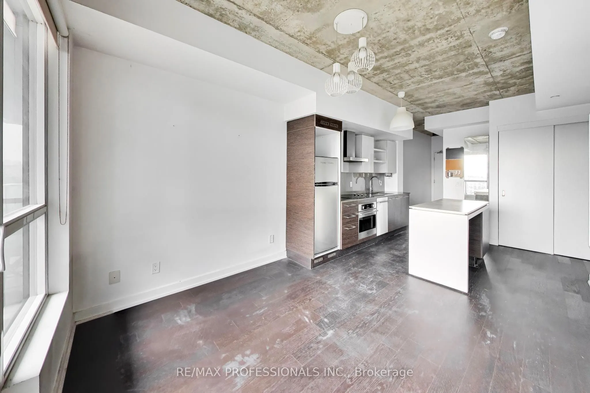 1030 King Street W #912