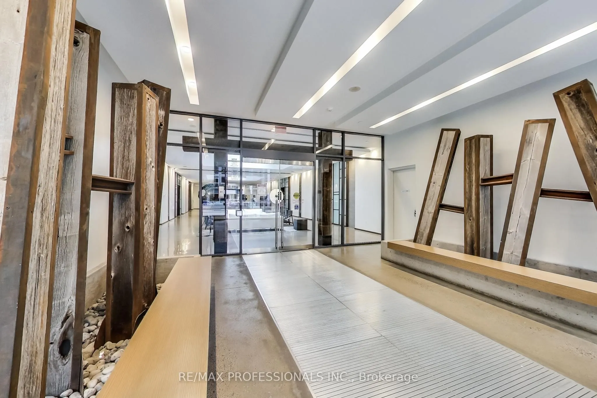 1030 King Street W #912