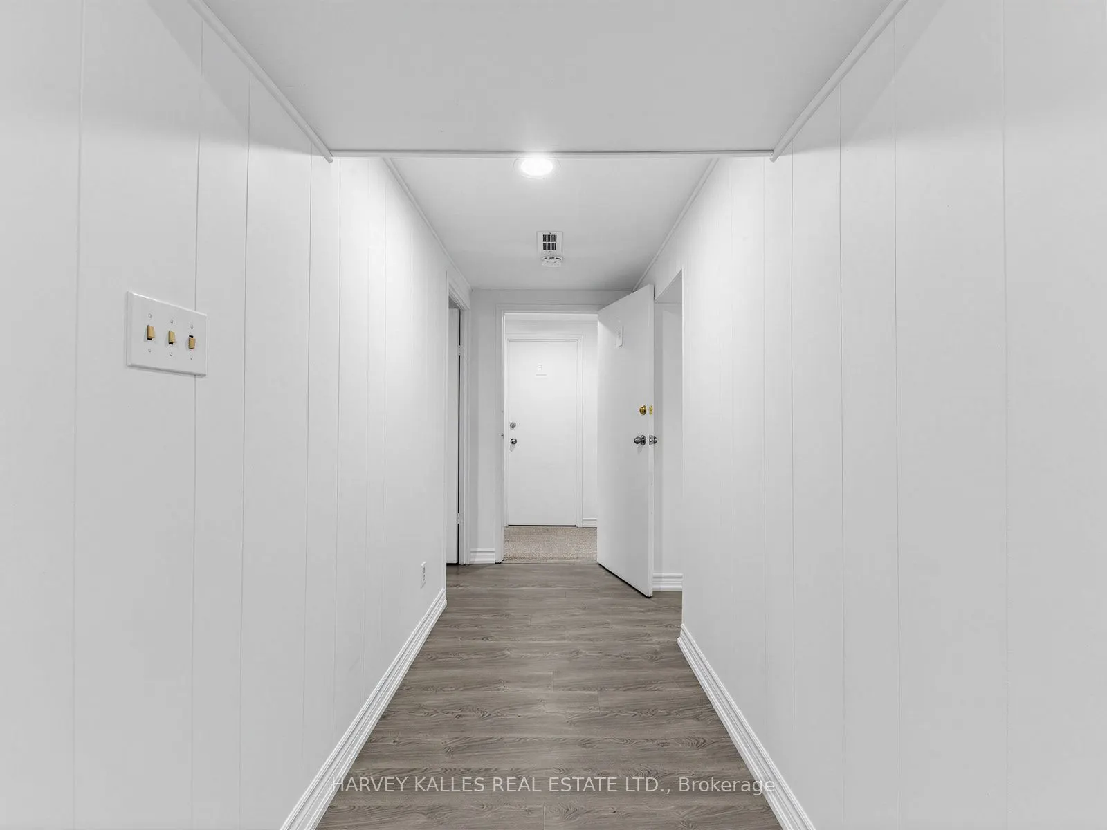 16 Terrydale Drive #Basement