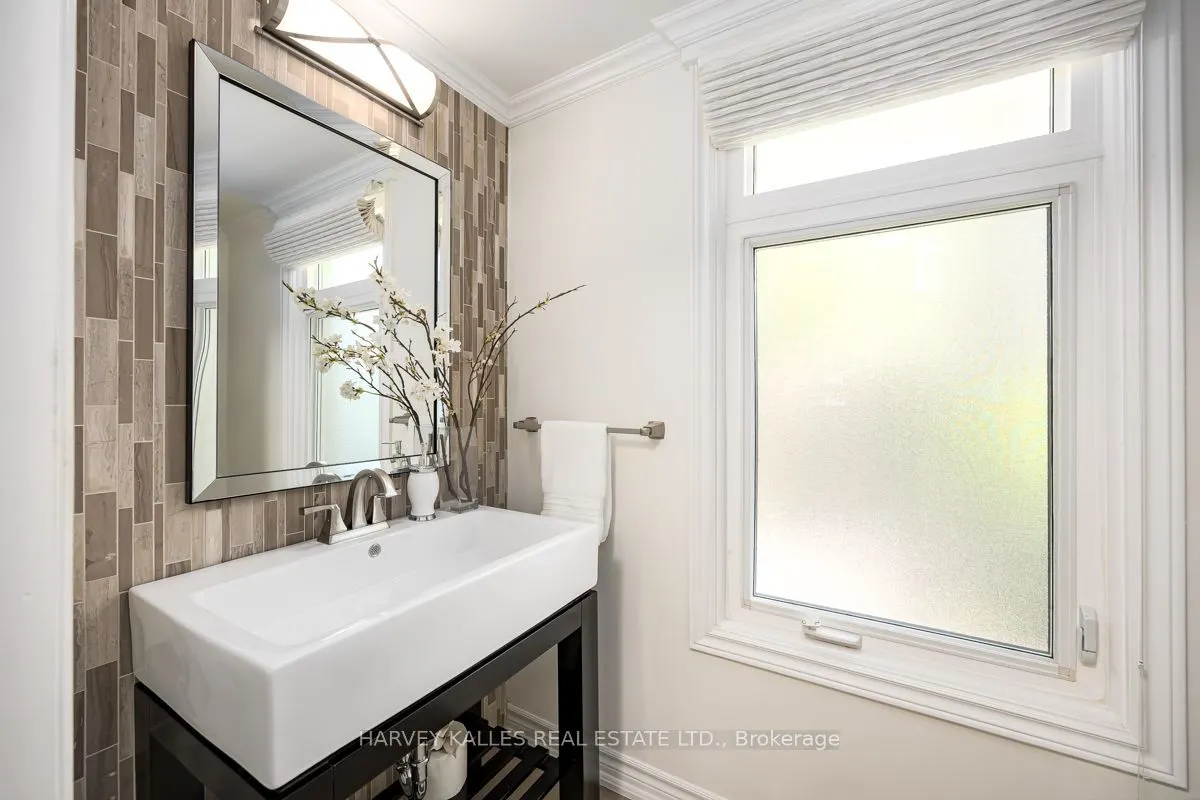 92 Prue Avenue