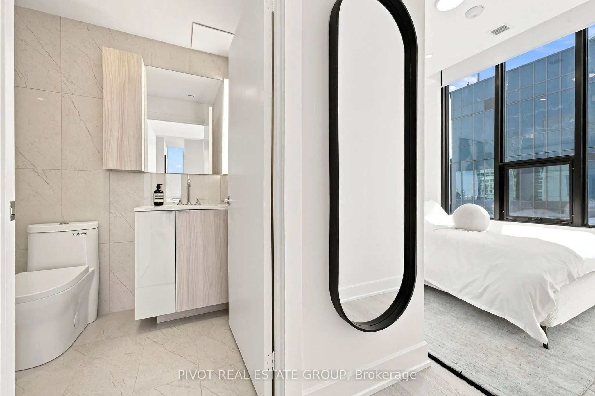 15 Mercer Street #4502