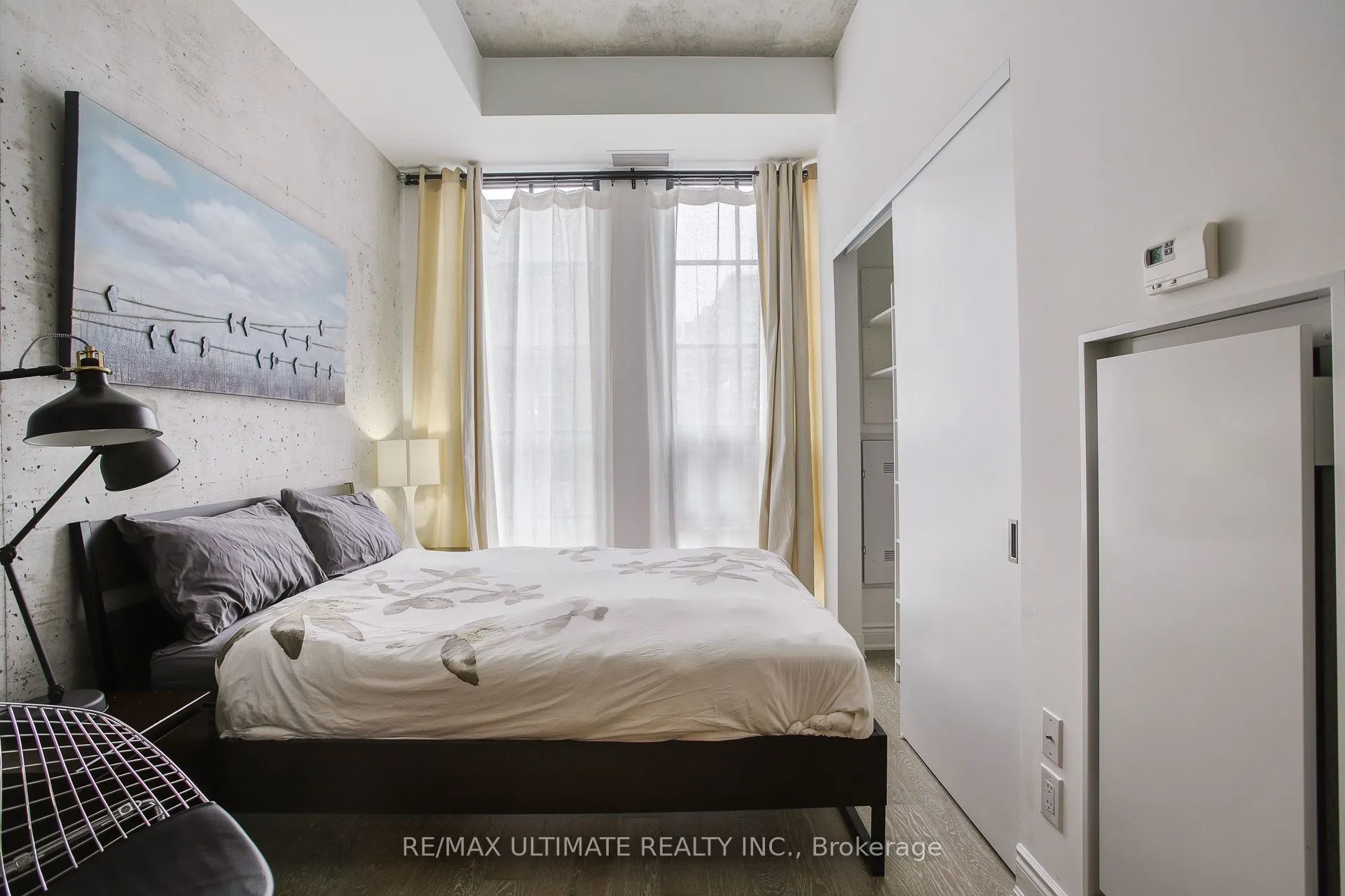 608 Richmond Street W #210