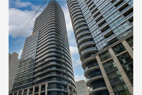 25 Carlton Street #603