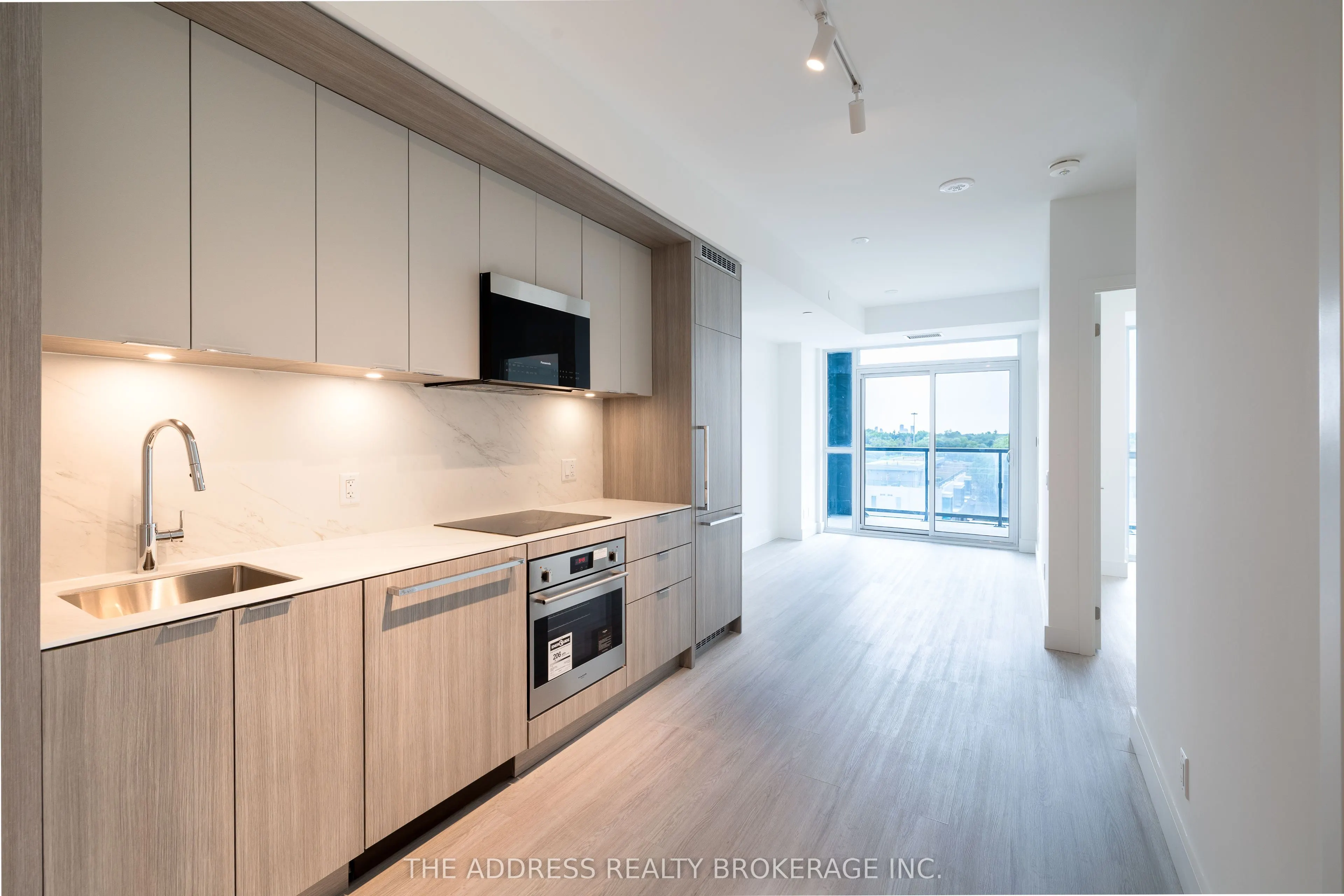 6 Greenbriar Road #611