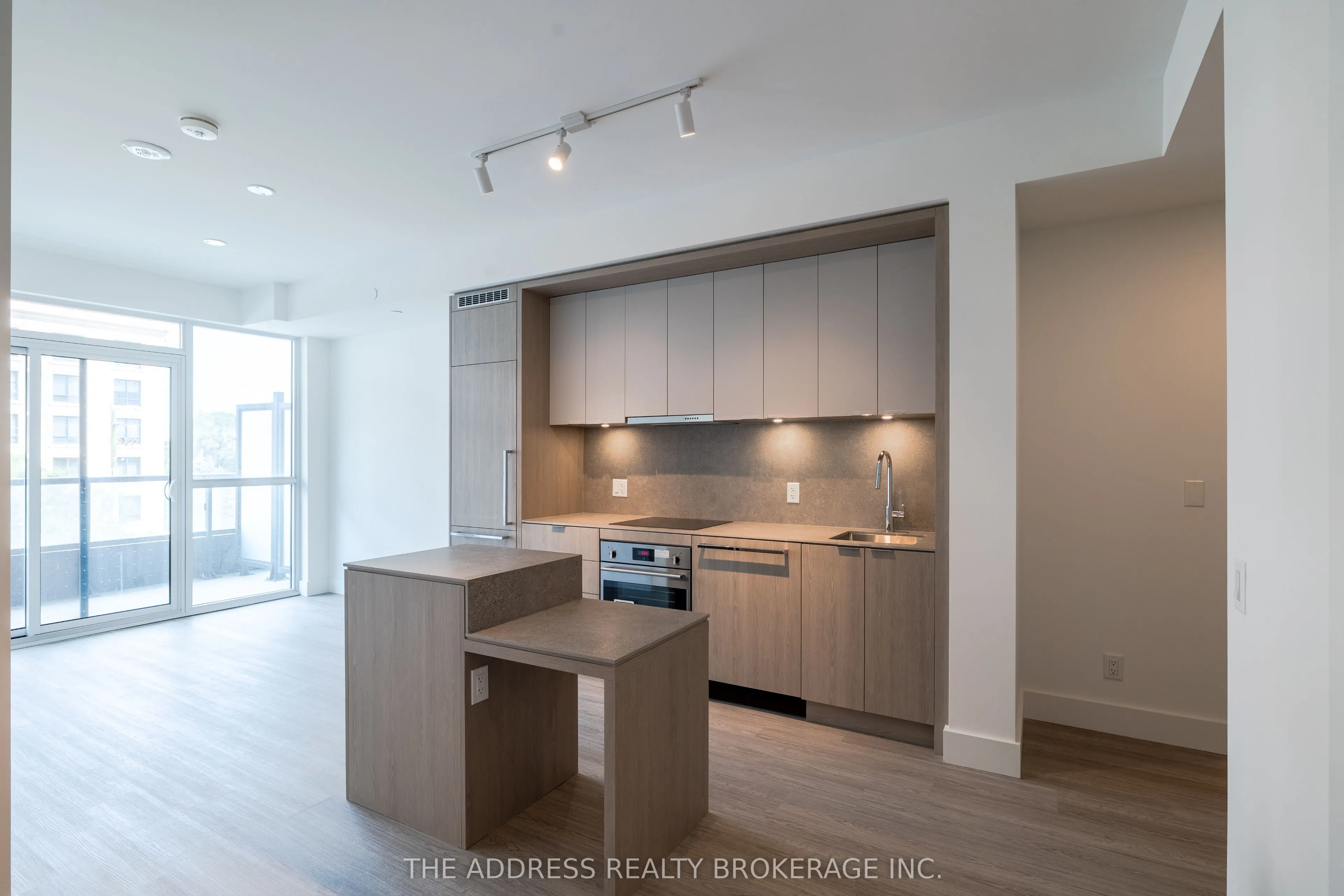 6 Greenbriar Road #327