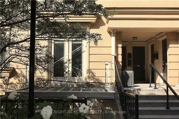 78 Carr Street #TH12