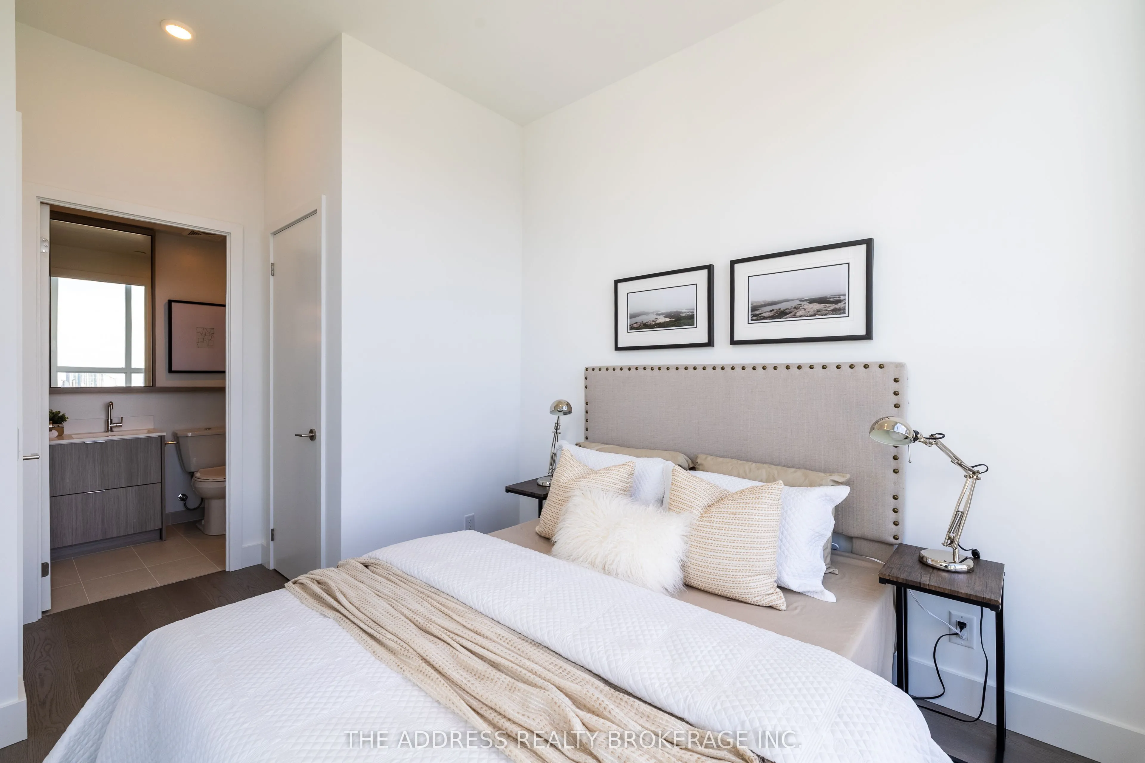 6 Greenbriar Road #1104