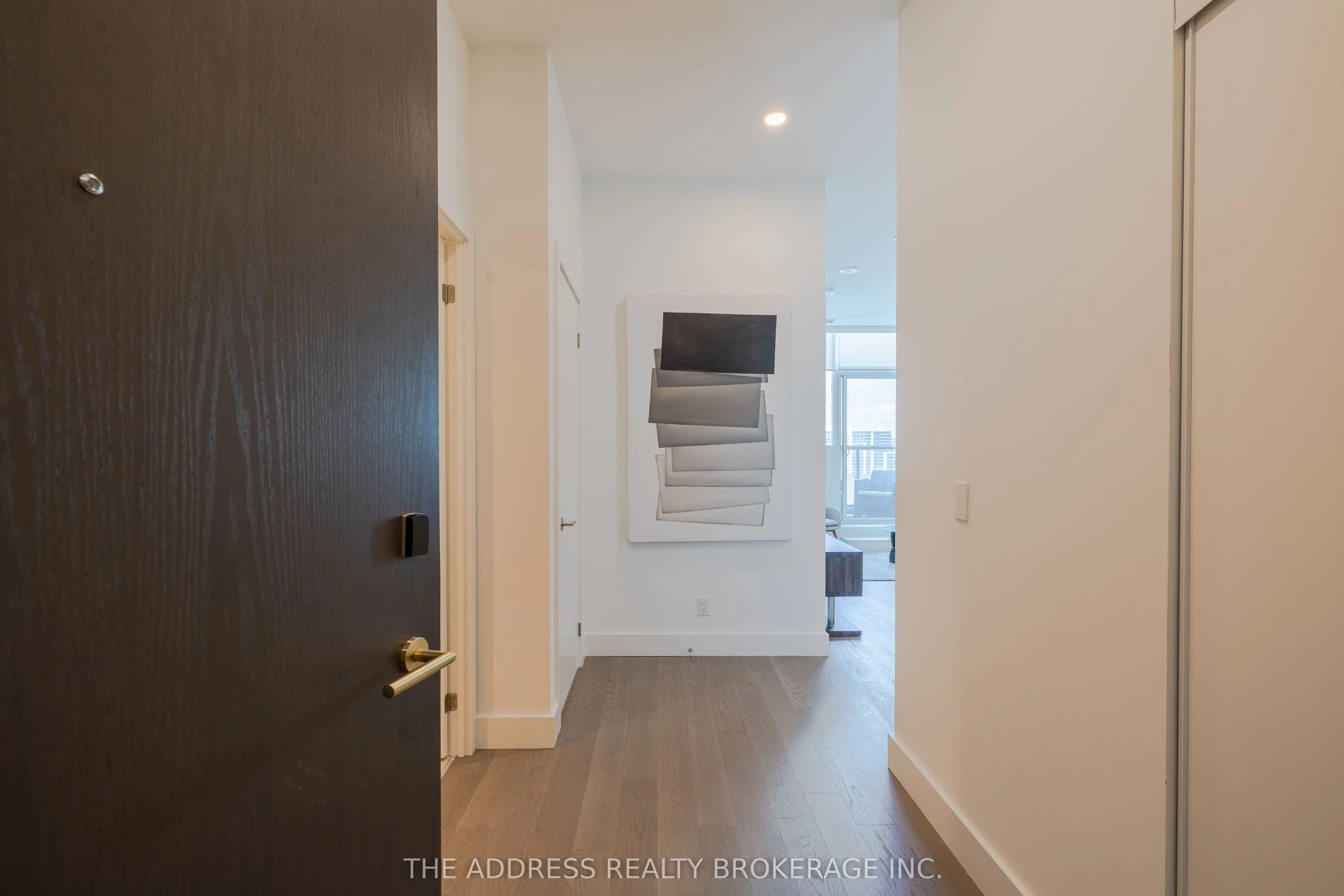 6 Greenbriar Road #1104