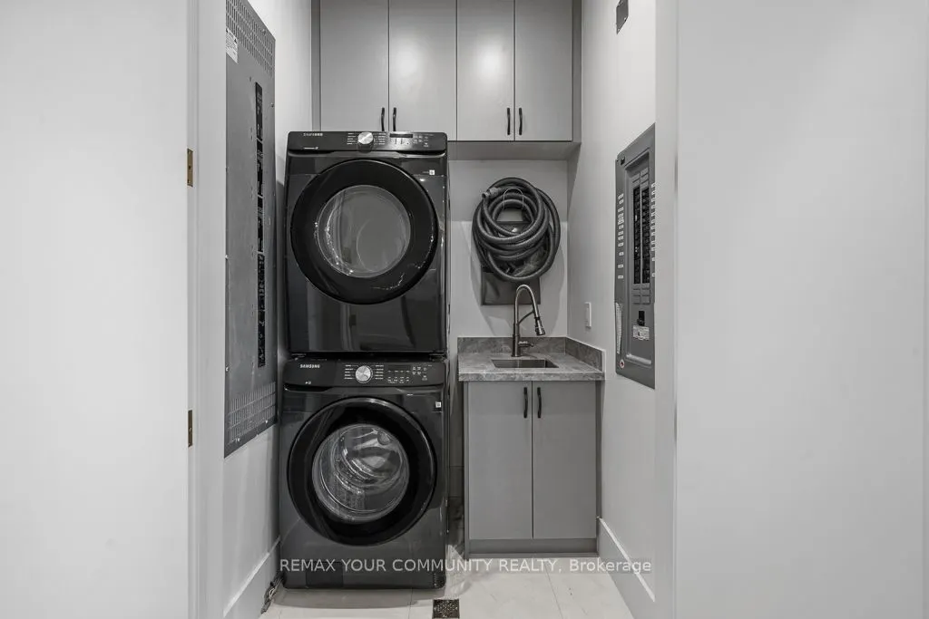 217 Churchill Avenue #Aurelia Suite