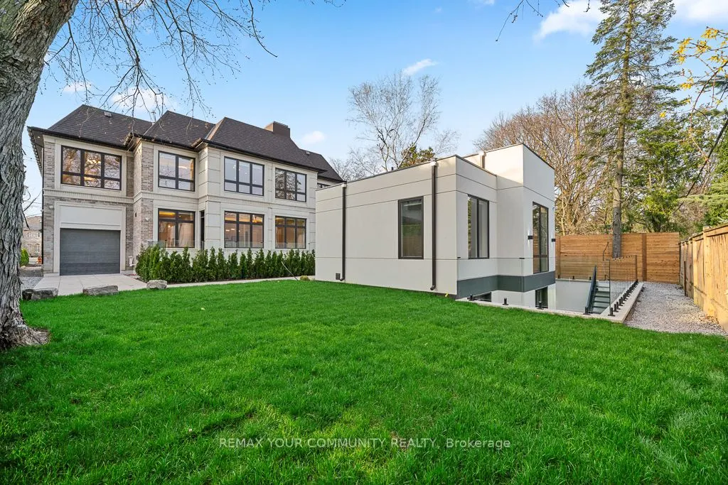217 Churchill Avenue #Aurelia Suite