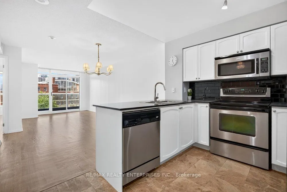231 Fort York Boulevard #412