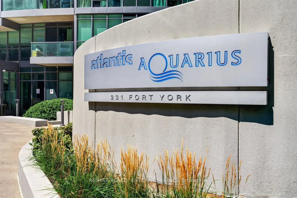 231 Fort York Boulevard #412