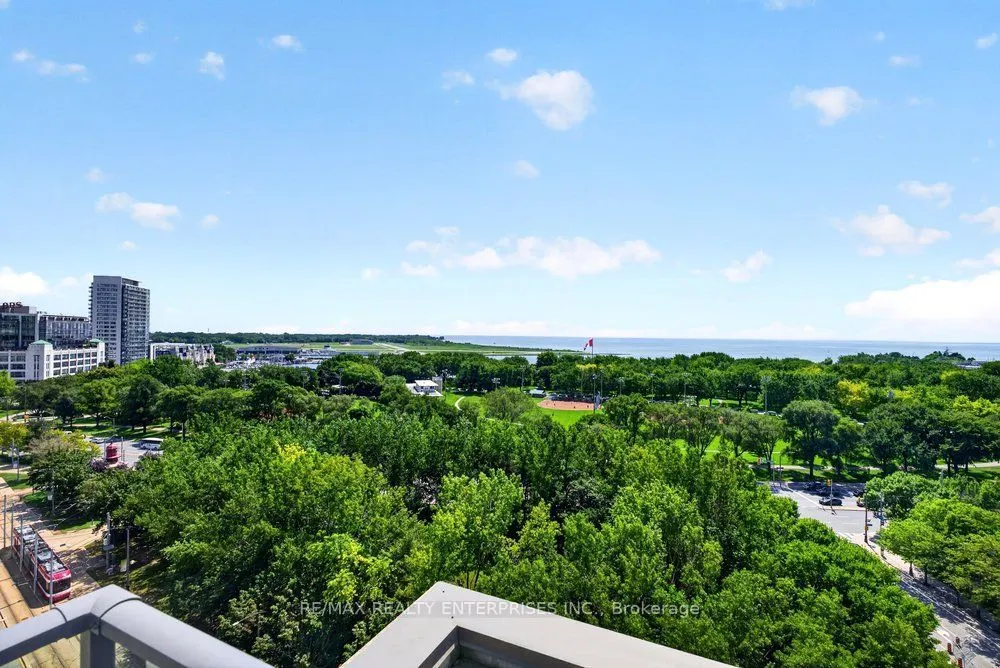 231 Fort York Boulevard #412
