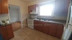 393 Hounslow Avenue