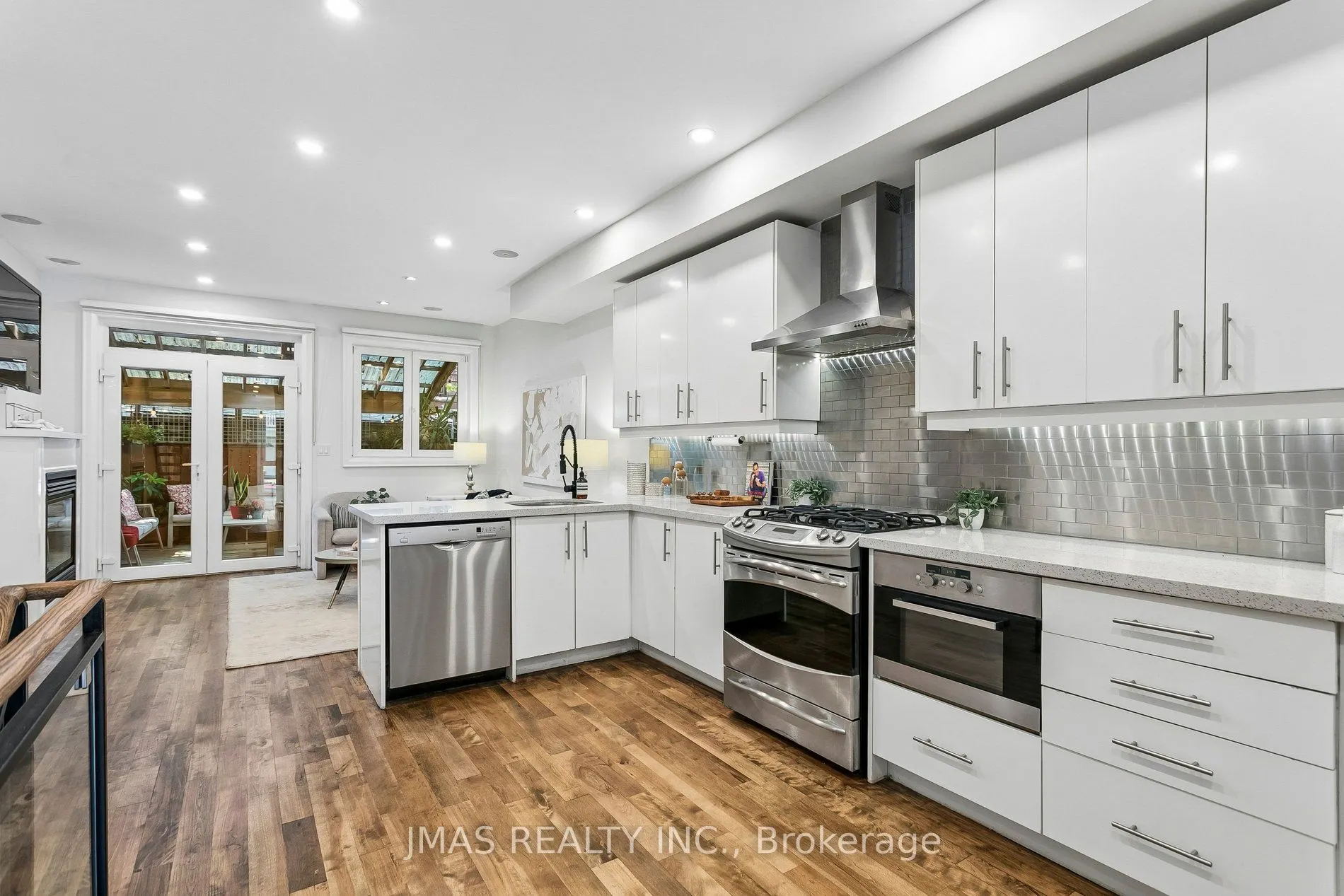 268 Manning Avenue
