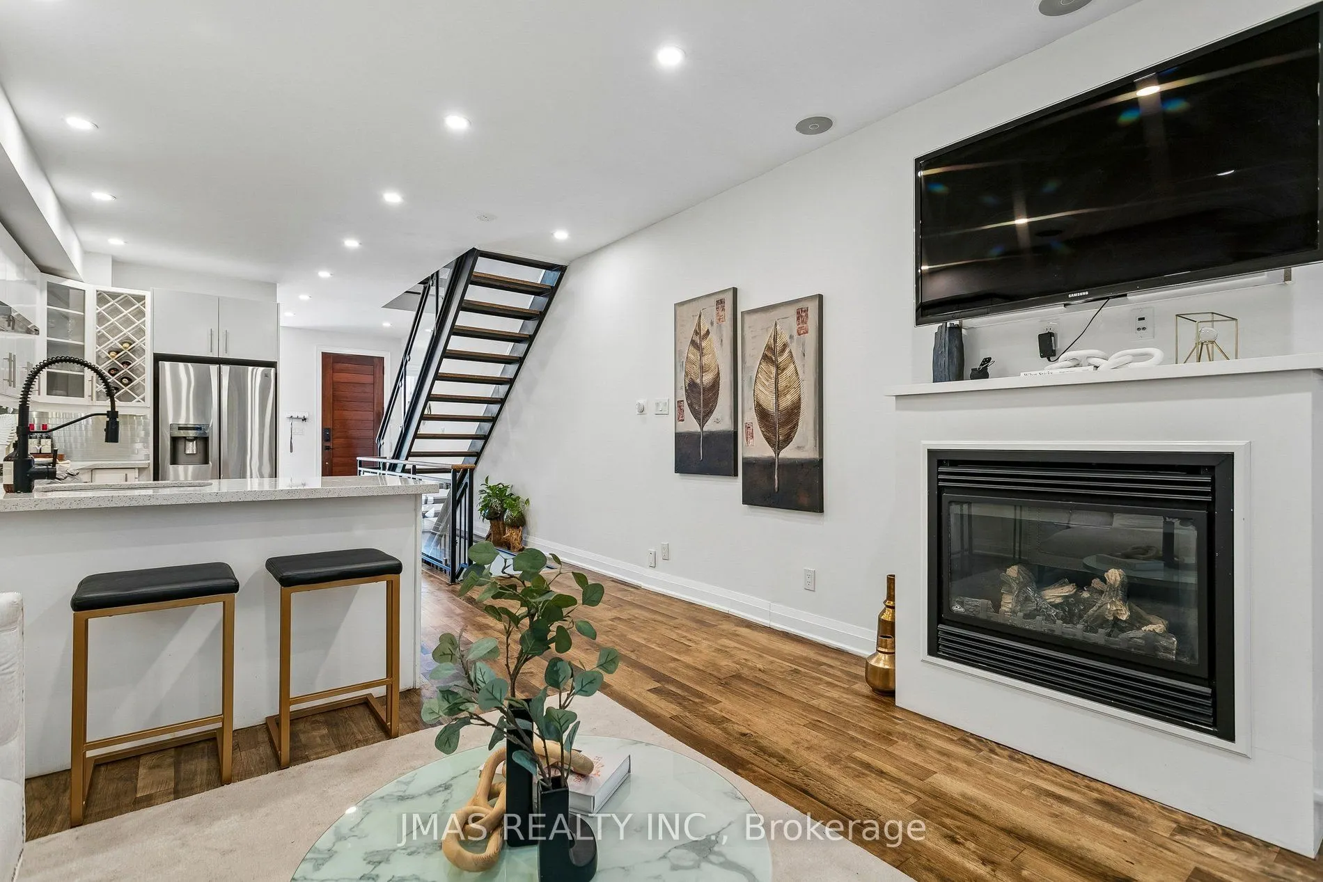268 Manning Avenue