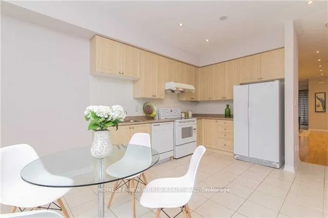 6 Altamont Road #Upper