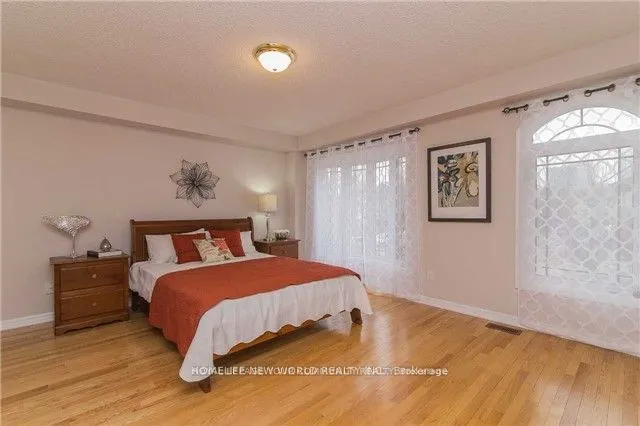 6 Altamont Road #Upper