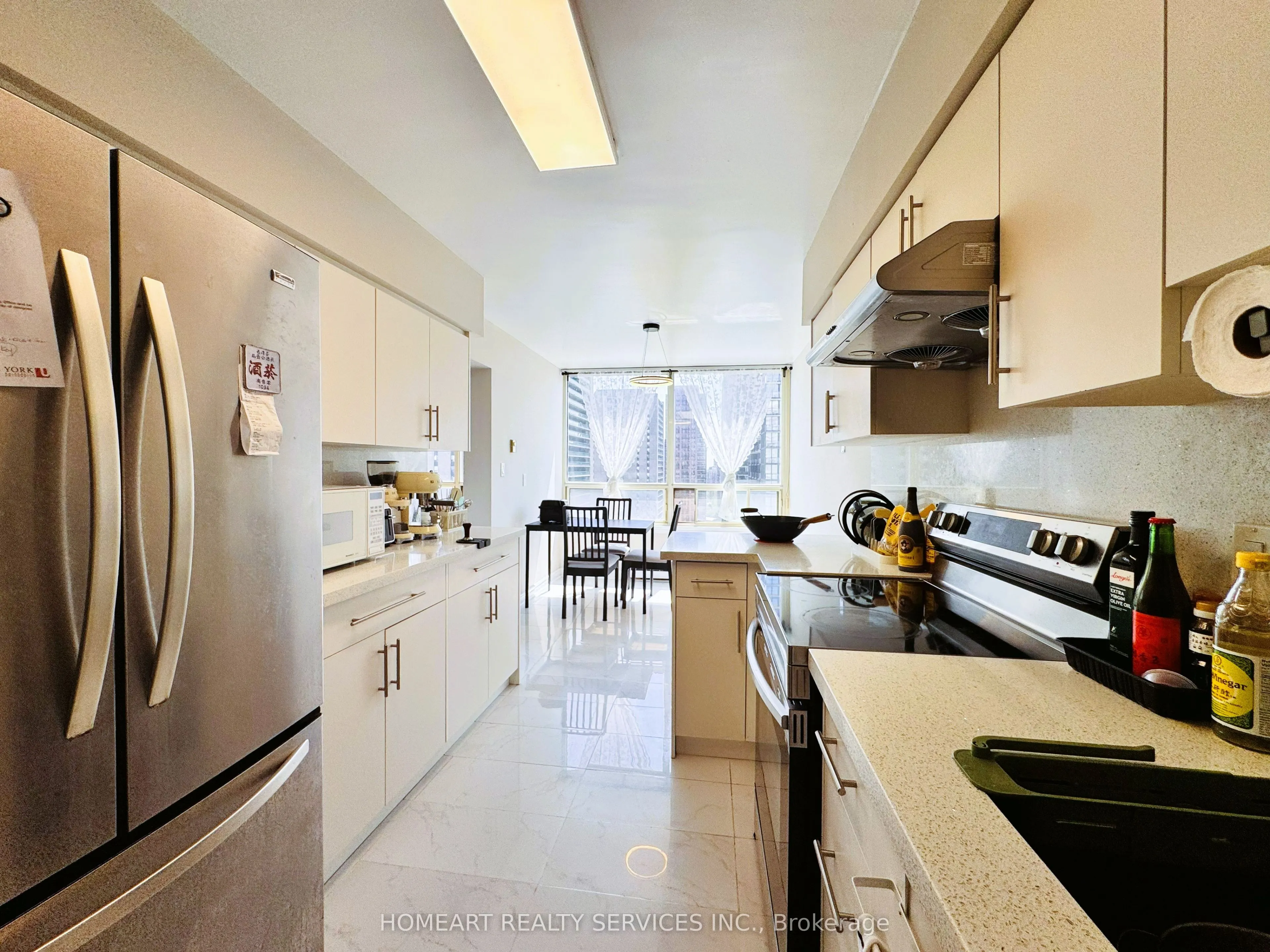 30 Greenfield Avenue #1806