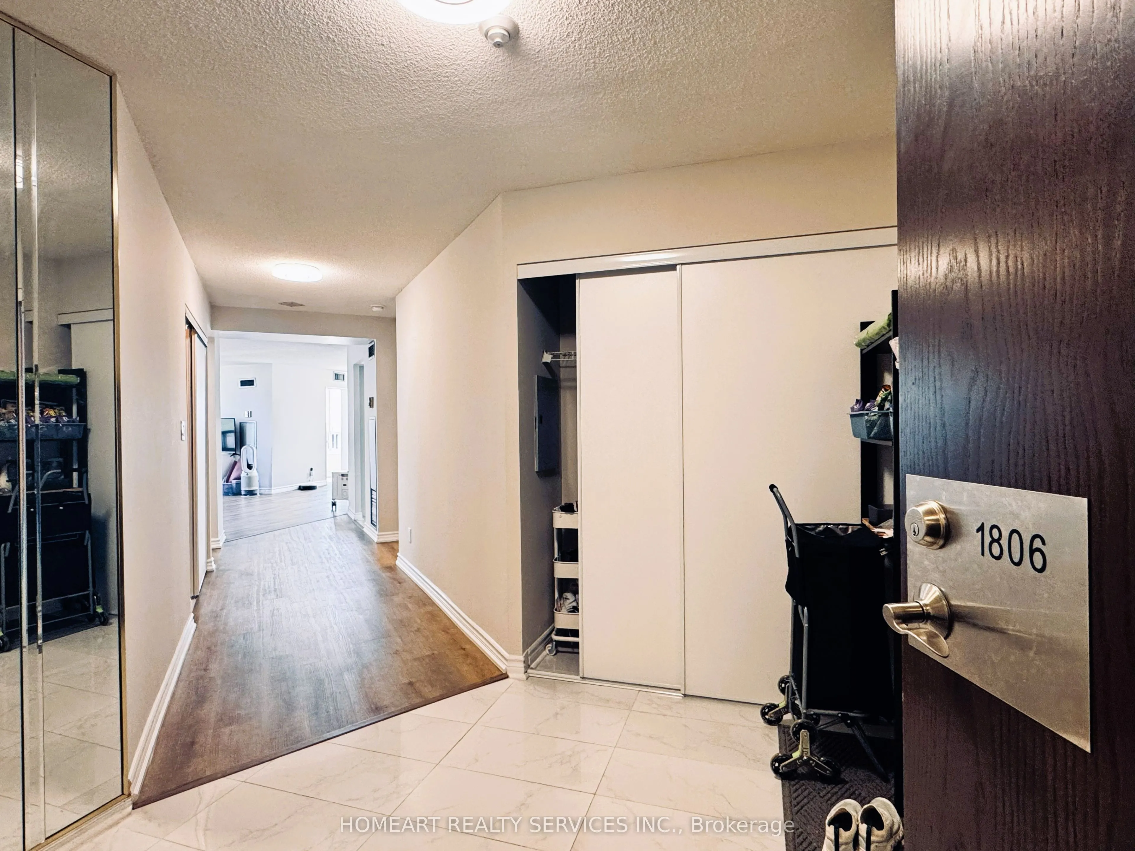 30 Greenfield Avenue #1806