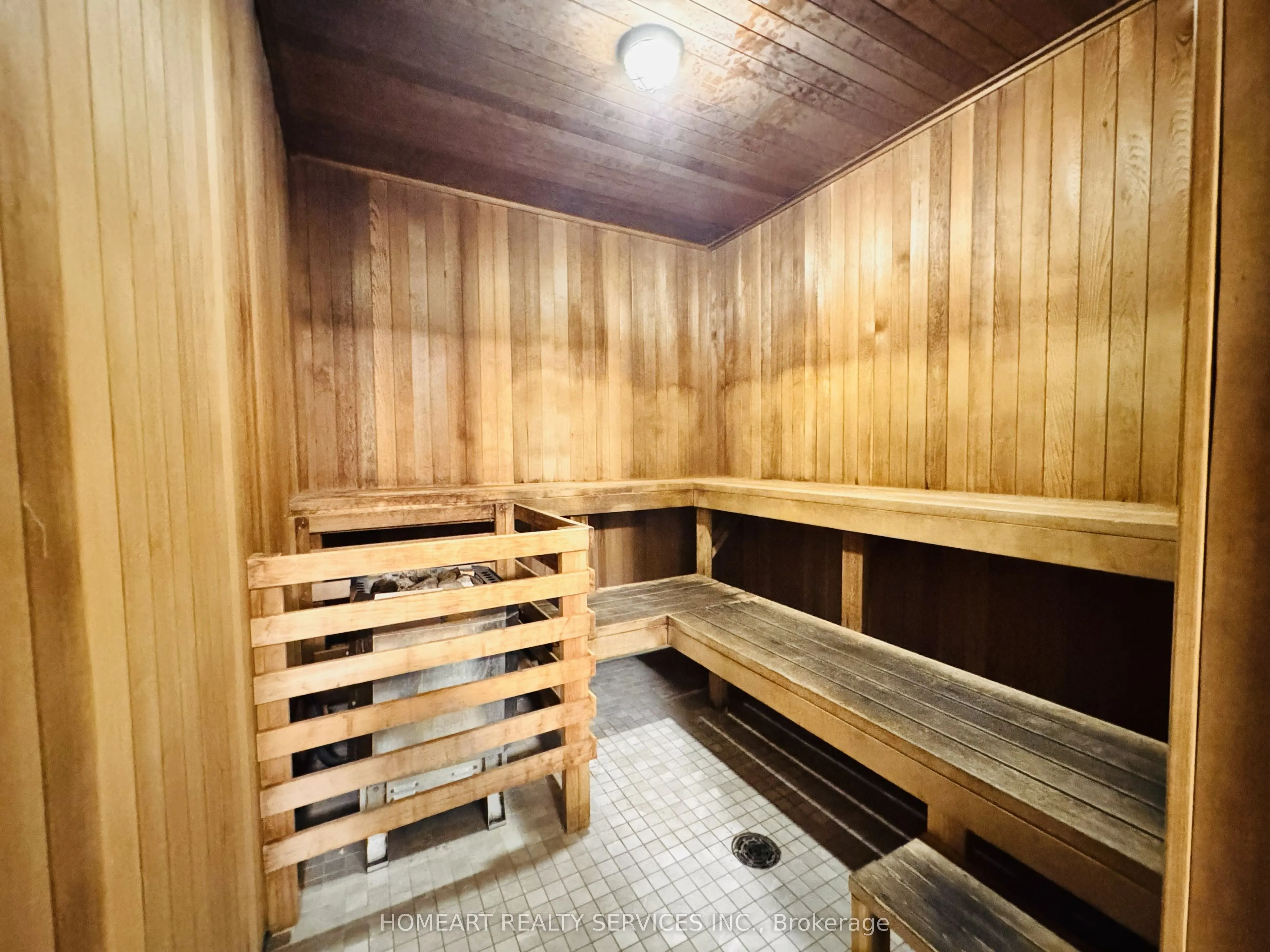 30 Greenfield Avenue #1806