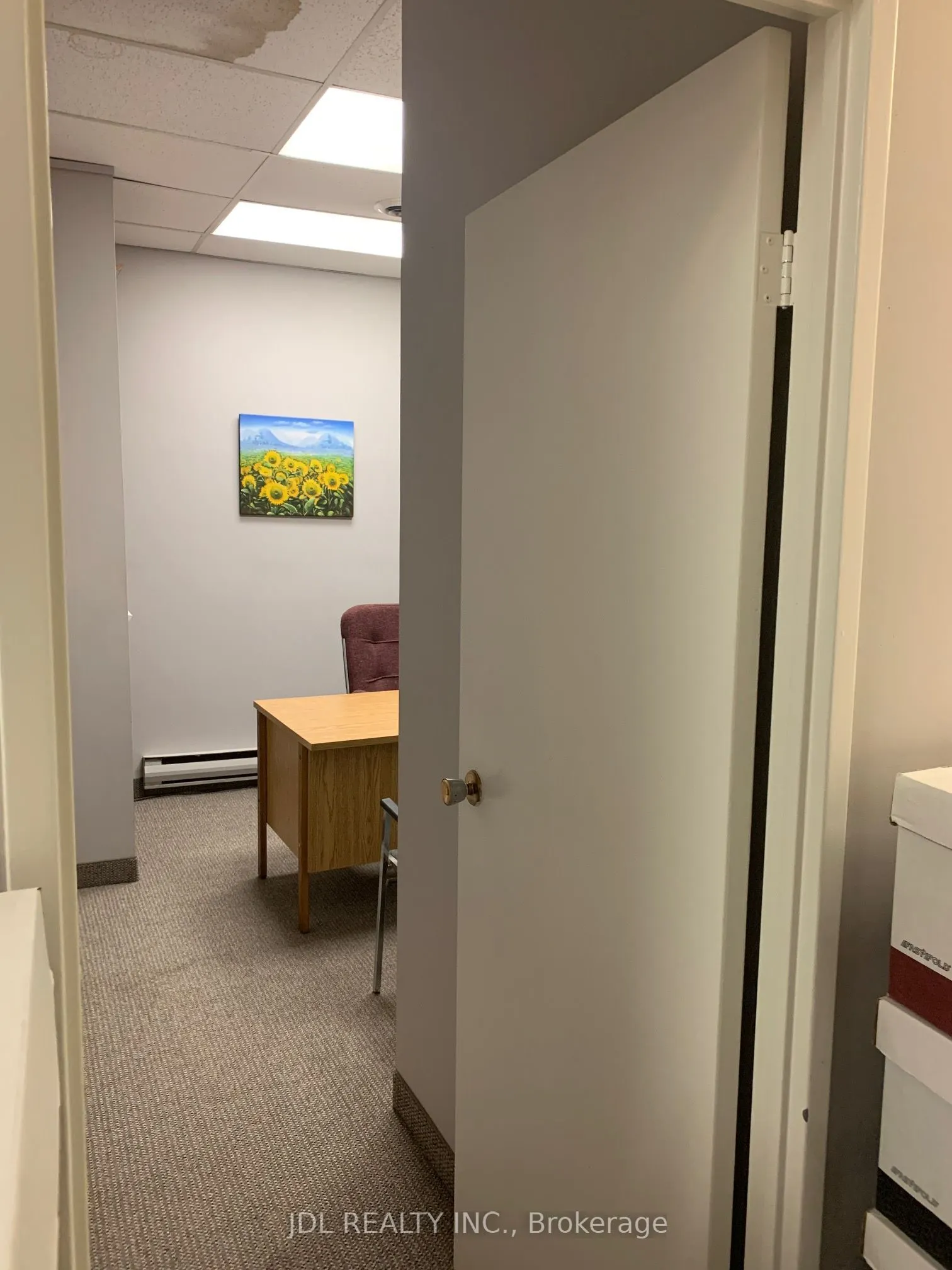 1071-B Bloor Street W