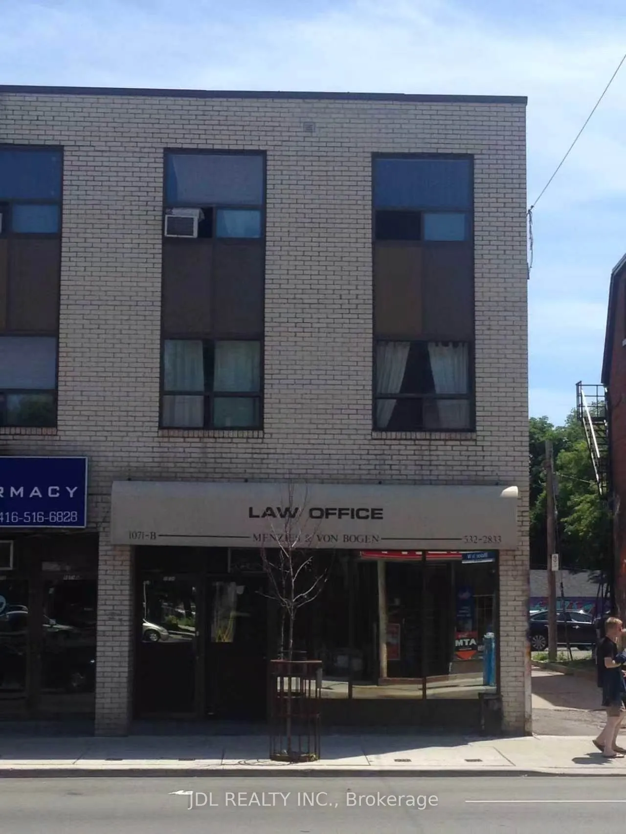 1071-B Bloor Street W