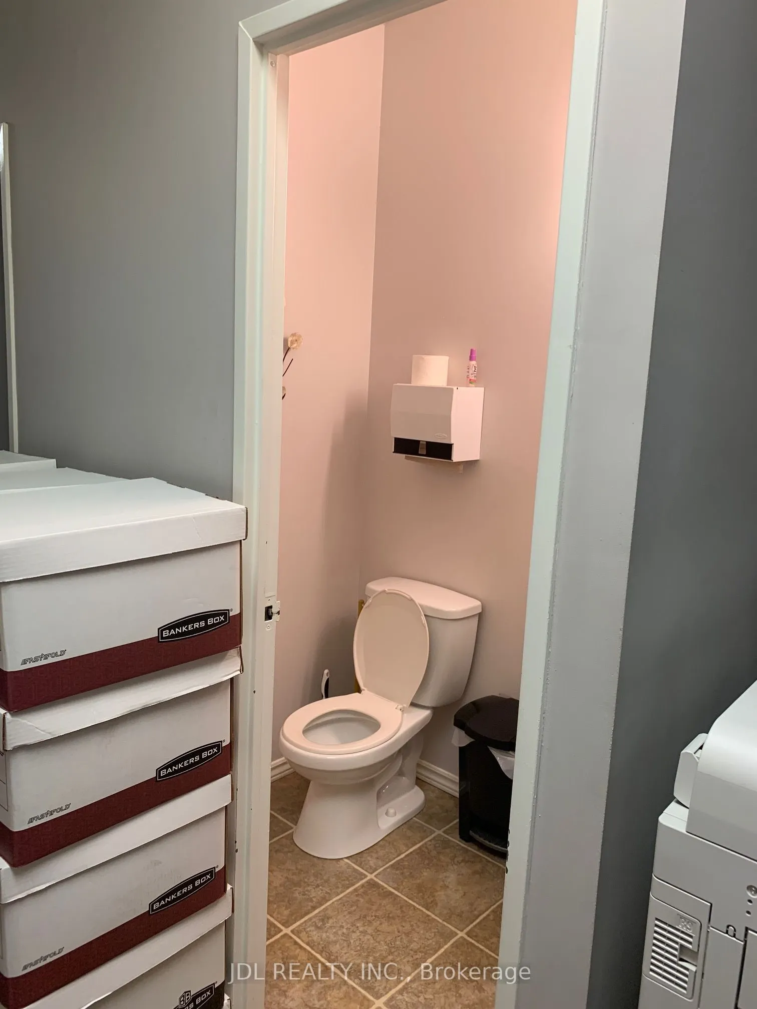 1071-B Bloor Street W