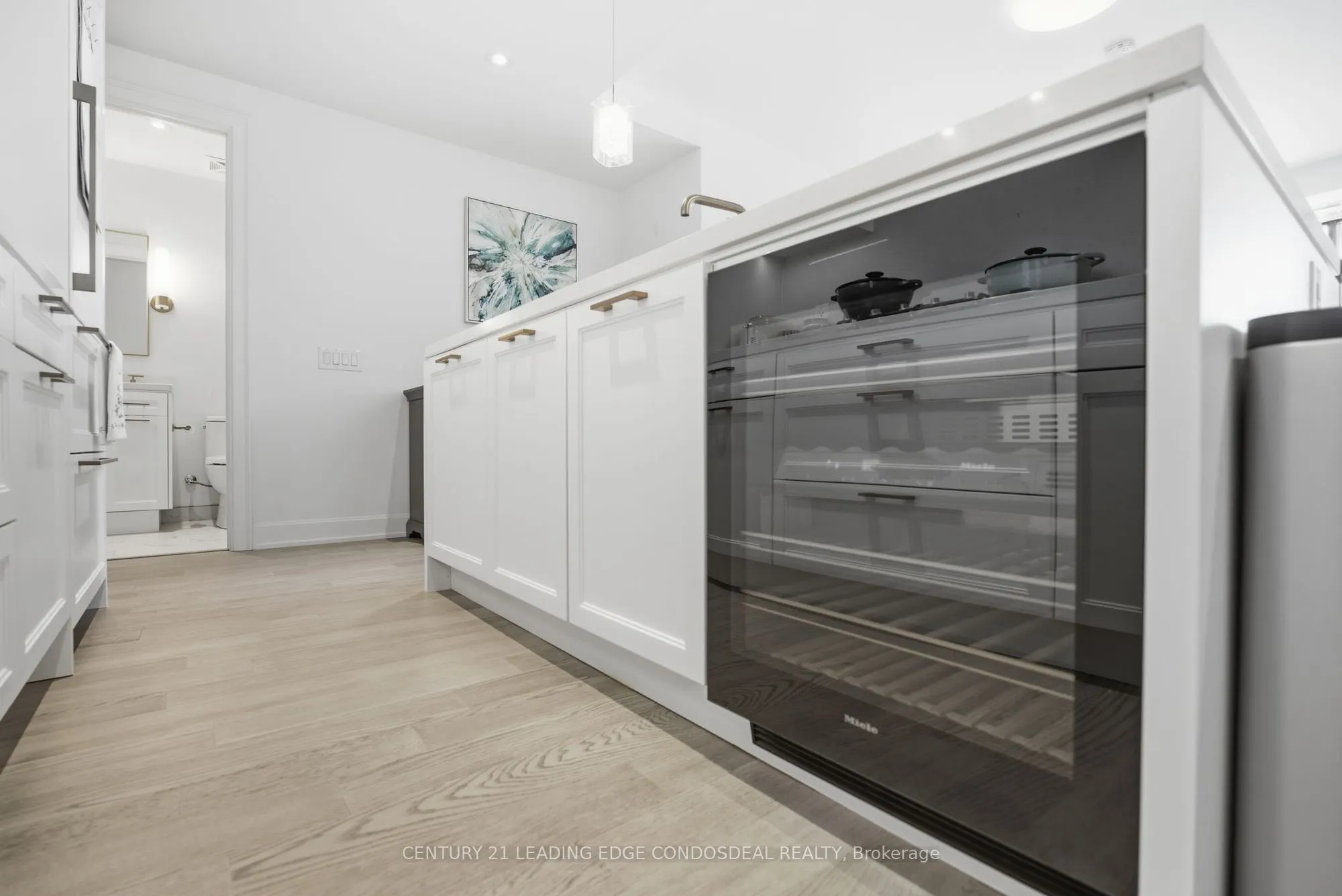 1 Strathgowan Avenue #503