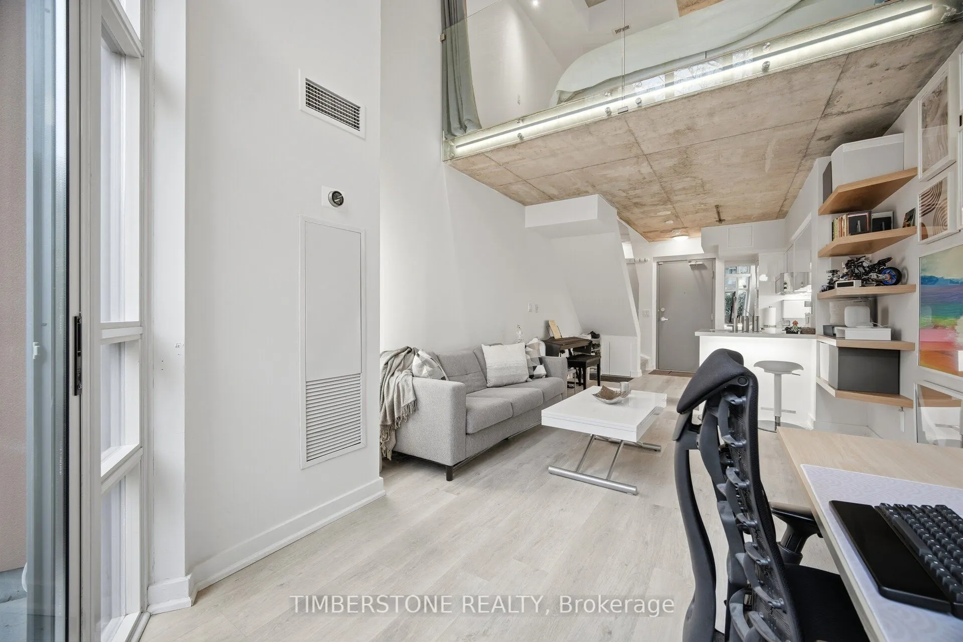 255 Richmond Street E #122