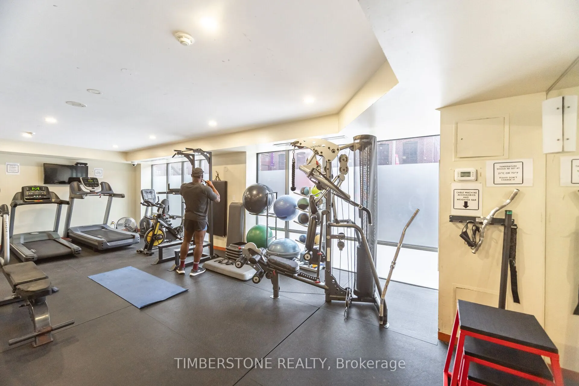 255 Richmond Street E #122