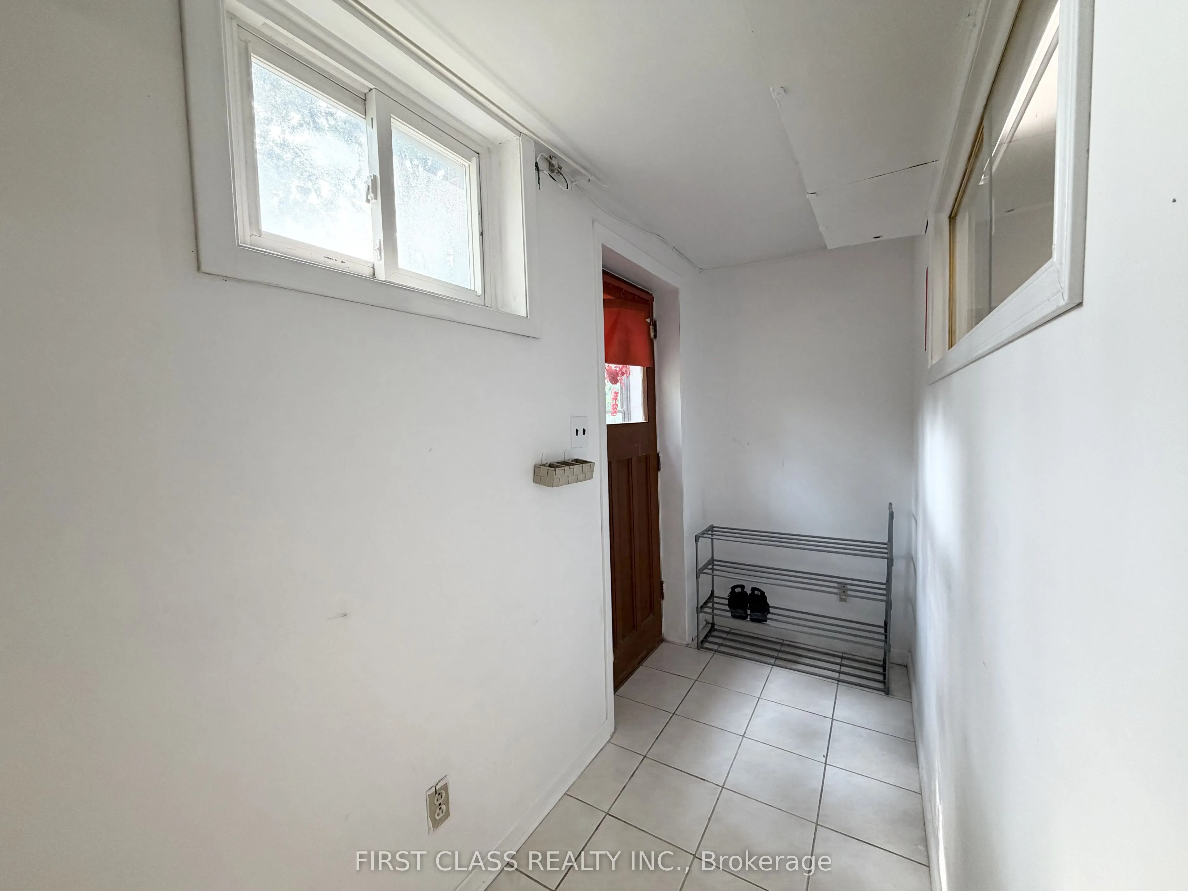 115 Mcnicoll Avenue