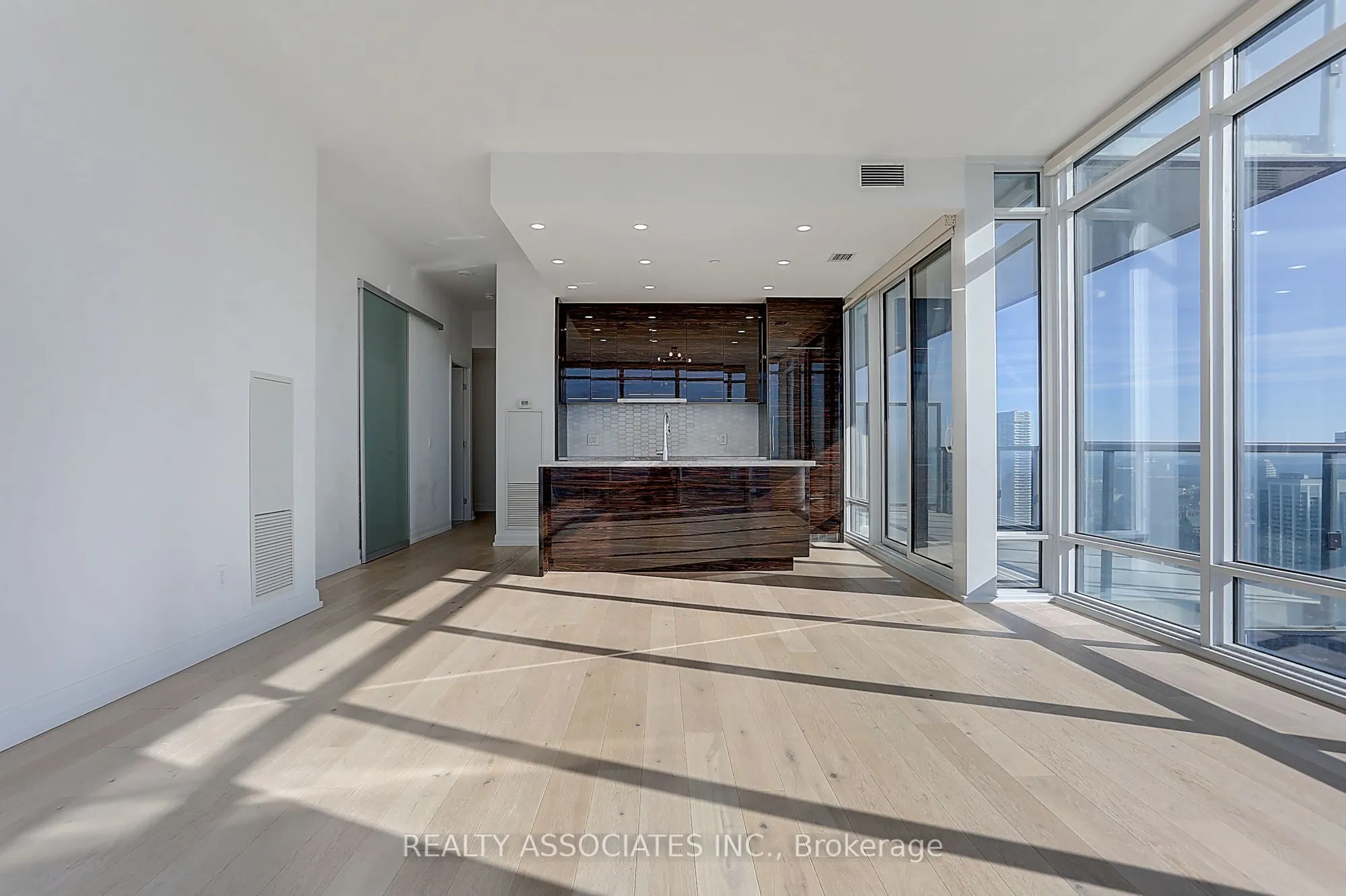 488 University Avenue #4310