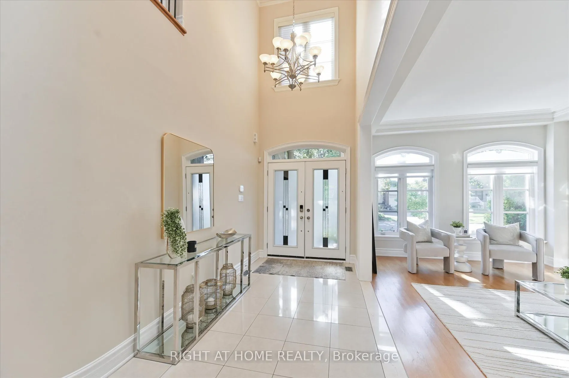 154 Charlton Boulevard
